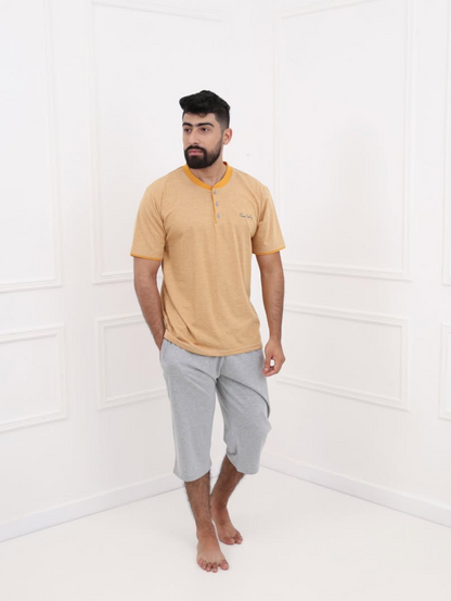 Pyjama homme beige sable avec pantalon gris – Confort et élégance au Maroc